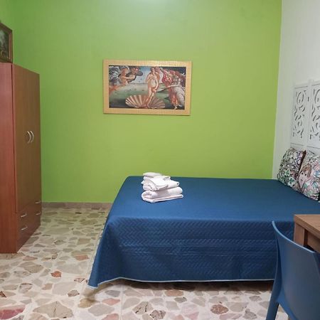 קאסטלמארה דל גולפו Caterina'S Room מראה חיצוני תמונה